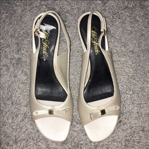 Life stride short tan heels